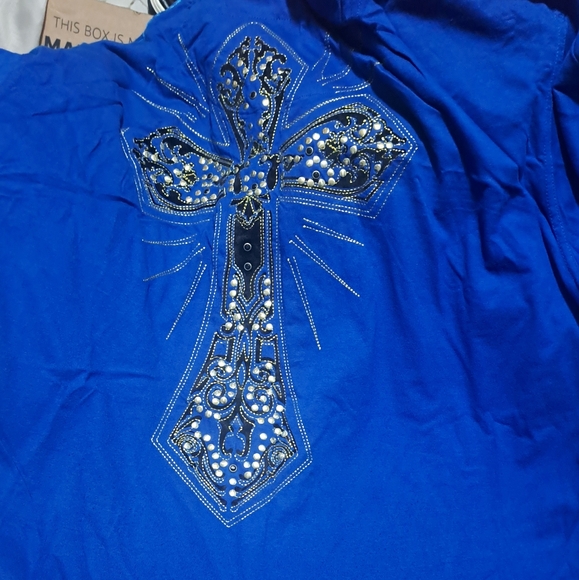 Vintage Crown Holder Shirt, Retro Crown Holder Shirt, Crown Holder Brand - Picture 3 of 3